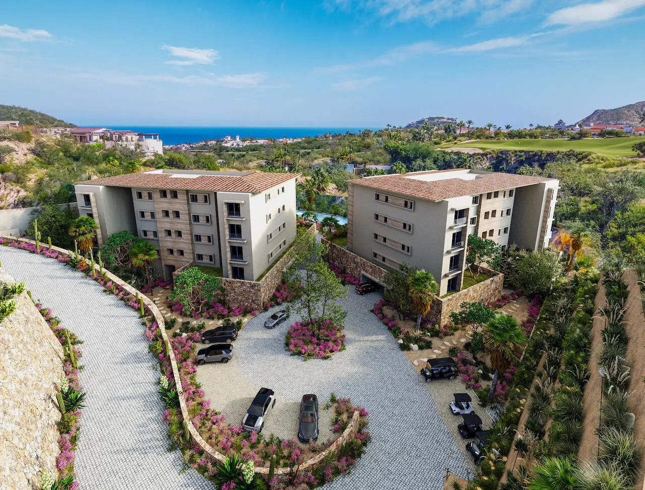Ultra-Luxury Homes in Querencia