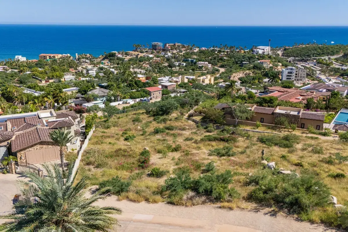 Ultra-Luxury Homes in Querencia