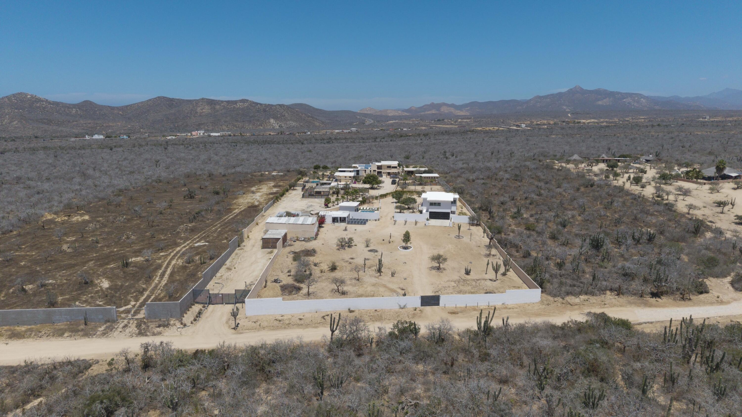 Querencia Section 13- El Lago El Lago features 16 single-family villas with vertical living layouts of two and three levels, maximizing for sale