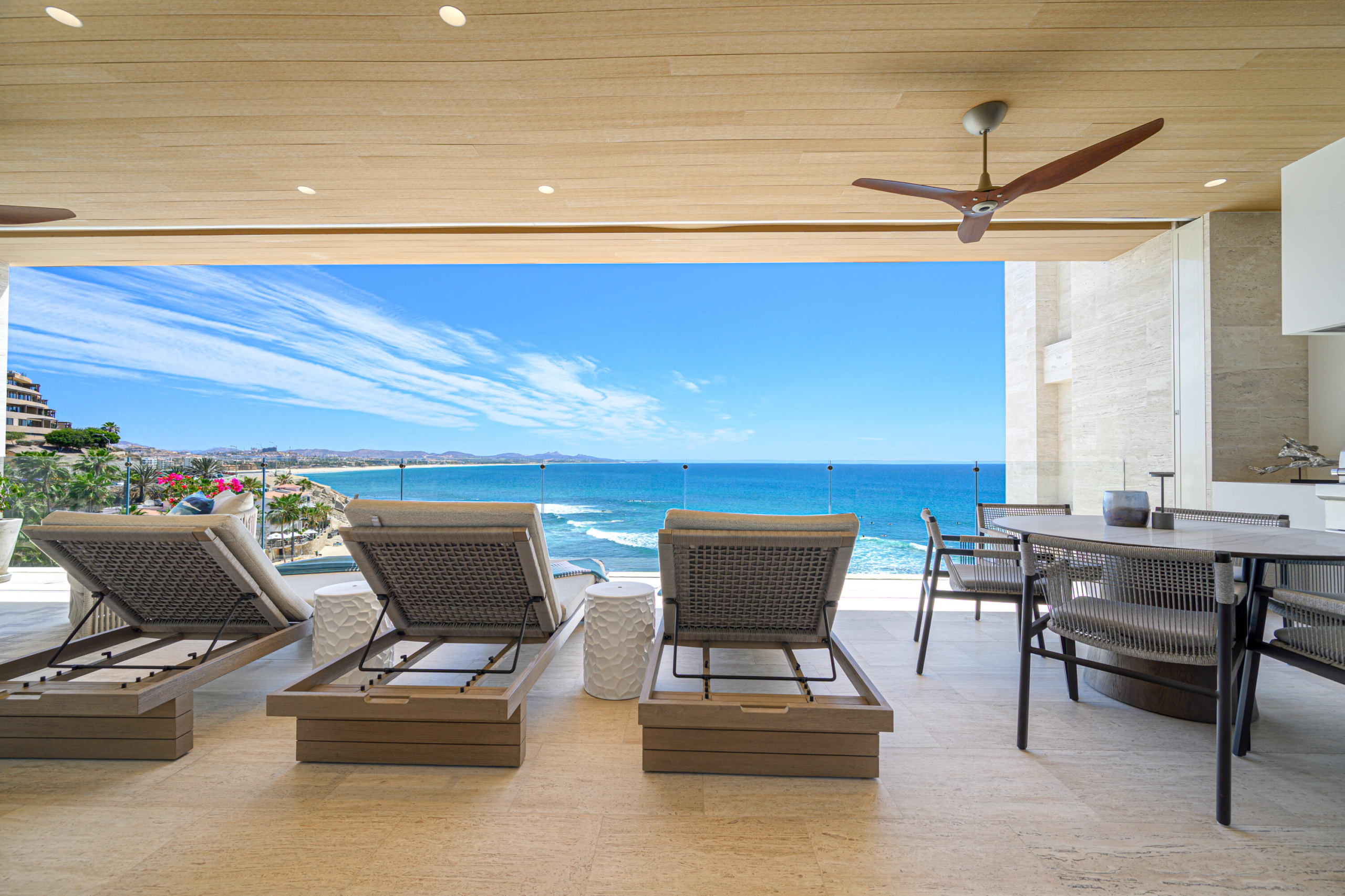 Querencia Section 28- Ocean Residences This luxury four-bedroom Ocean Residence offers an exceptional blend of comfort, elegance and breathtaking ocean for sale